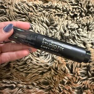 Mac Studio Fix All Over Pen